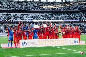 亚马尔：巴萨最有天赋的人是佩德里和我 很高兴有拉菲尼亚在身边